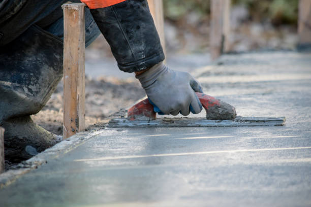 Best Custom Concrete Contractor  in Rolling Fork, MS